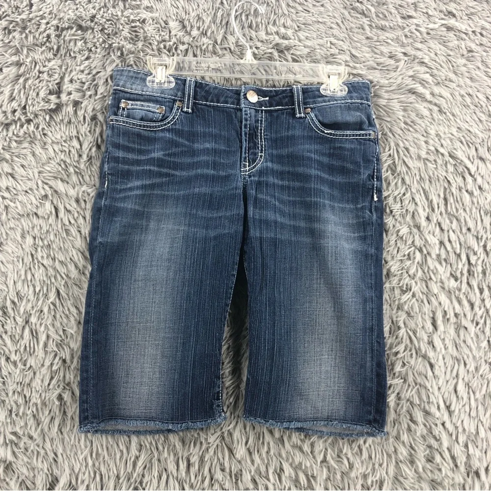 BKE Buckle Shorts Womens Size 28 Sabrina Denim Blue - Picture 6 of 11